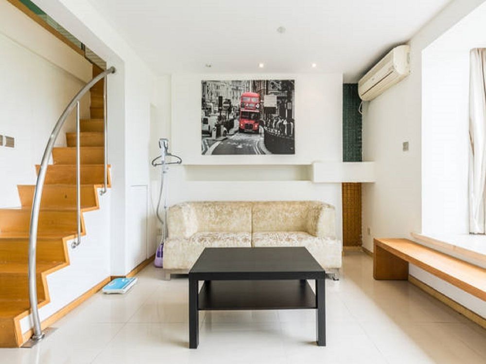 Hotel Century Service