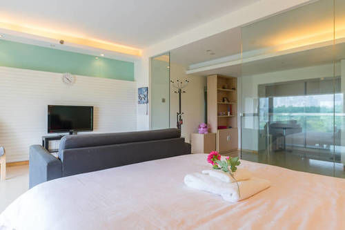Century Service Khách sạn 3*